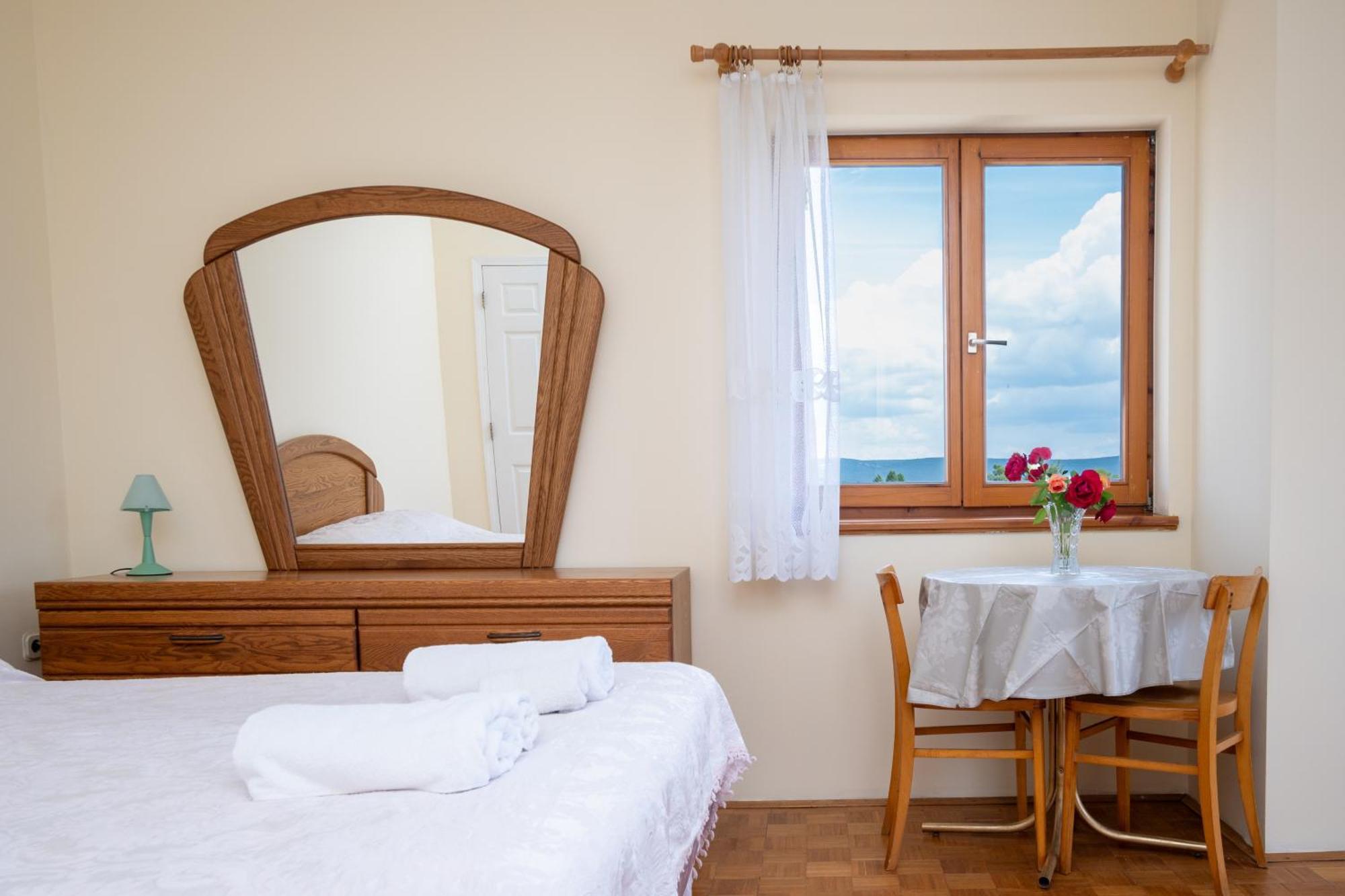 Apartments And Rooms By The Sea Mrljane, Pasman - 327 Nevidane ภายนอก รูปภาพ
