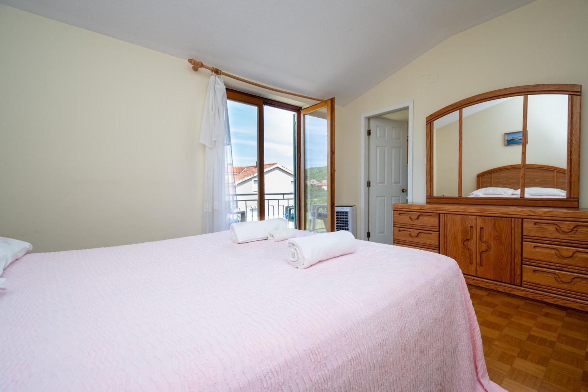 Apartments And Rooms By The Sea Mrljane, Pasman - 327 Nevidane ห้อง รูปภาพ